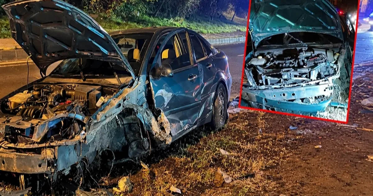 Kozlu sahilinde faciadan dönüldü: Otomobil direğe çarparak parçalandı