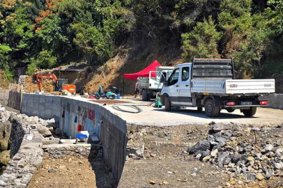 Belediye liman arkasında düzenleme çalışmalarını sürdürüyor
