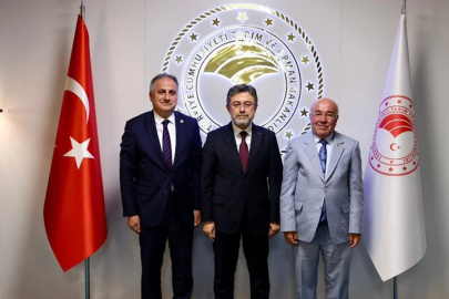 Milletvekili Saffet Bozkurt'tan Bakan İbrahim Yumaklı'ya ziyaret