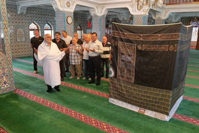 Zonguldak'ta Uygulamalı umre semineri düzenledi...