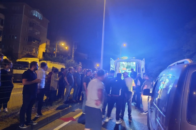 Motosiklete çarpan otomobil olay yerinden kaçtı!