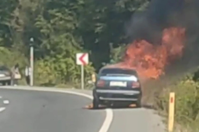 Otomobil aniden alevler içinde kaldı ...