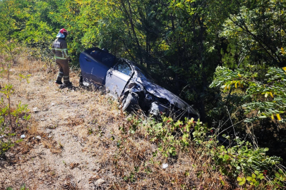 OTOMOBİL ŞARAMPOLE UÇTU!