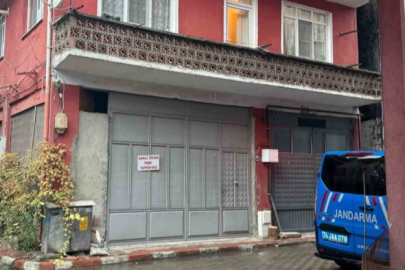 63 Yaşındaki Kadın Evinde Ölü Bulundu!