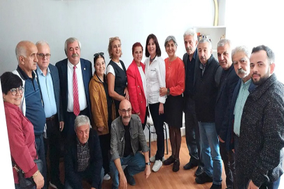 Ebru Uzun ve arkadaşları, Merve Arslan’ı kutladı