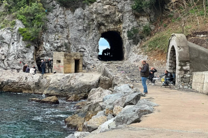 Liman arkasında alkol içen vatandaşlar dikkat çekti!