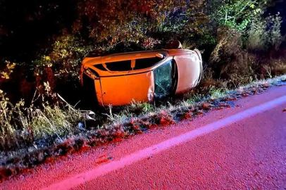 Otomobil takla attı: sürücü ehliyetsiz çıktı!