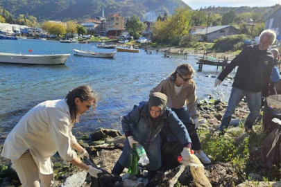 2 saatte 30 poşet çöp toplandı!