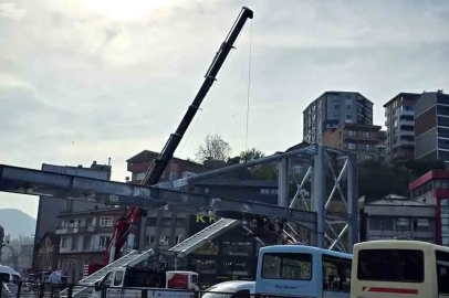 Üst geçidi çalışmaları tüm hızıyla sürüyor!