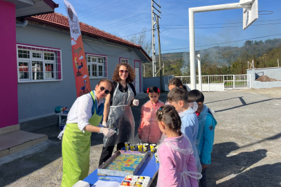 OYUNCAK MÜZESİ, PINARCIK YASLAR İLKOKULU’NDA ETKİNLİK DÜZENLEDİ