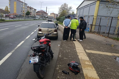 3 araç kazaya karıştı! 1  kişi yaralandı