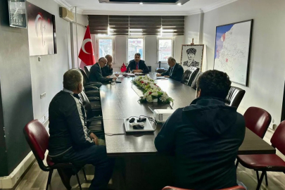 Kaymakam Yılmaz, halkın sorunlarını birebir dinliyor!