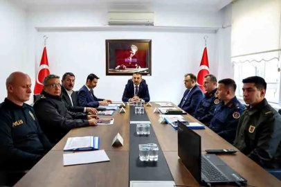 Vali Hacıbektaşoğlu ve Başkan Ulupınar asayiş toplantısında bir araya geldi!