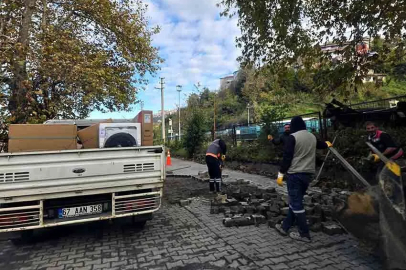 Zonguldak’ta yol bakım ve onarım çalışmalarını sürdürüyor!