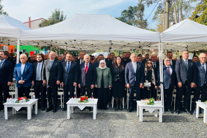 Binali Yıldırım, "Artık küçükler büyüklere öğretiyor"