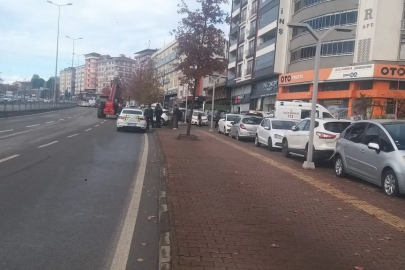 Ambulans ile motosiklet çarpıştı ...