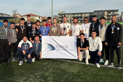 Eleme grubunu şampiyon olarak tamamladı!