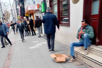 Fareli köyün kavalcısı!