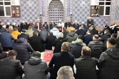 Cevat Çevik’in annesi için mevlid düzenlendi!