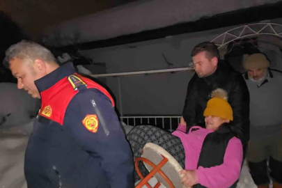 Engelli anne ve kızı için seferber oldular!