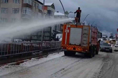 Karla Kapanan Yollar Deniz Suyuyla Açılıyor!