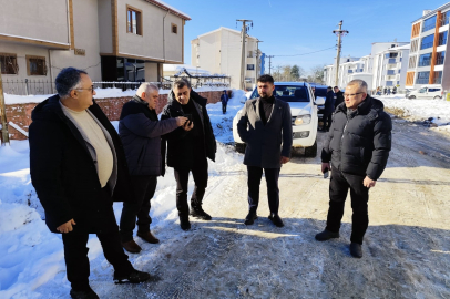 KDZ. EREĞLİ BELEDİYESİ’NİN KARLA MÜCADELE MESAİSİ SÜRÜYOR