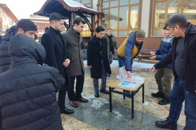 Ülkü Ocakları’ndan şehitler anısına lokum ikramı!