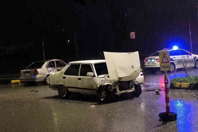 Sağanak yağış kazayı beraberinde getirdi!