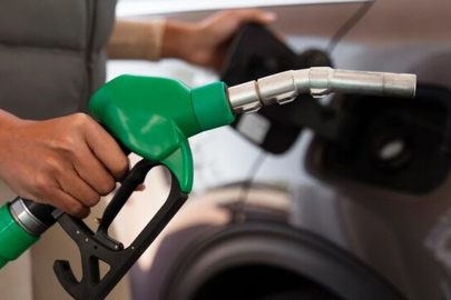 Akaryakıtta büyük zam yolda! Sürücüler dikkat!