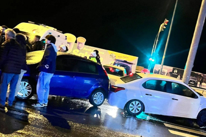 Alaplı'da kaza: Kafa kafaya çarpıştılar!