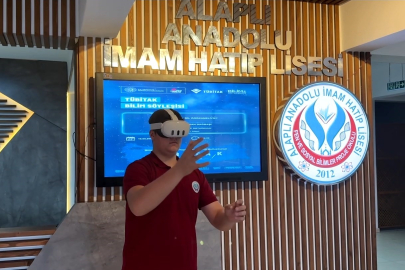 İmam Hatip Lisesi’nde Matematiği sevdiren gözlük!