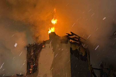 Polis, yangını zamanında fark ederek büyük felaketi önledi!