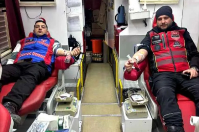 Motorculardan Kızılay'a destek