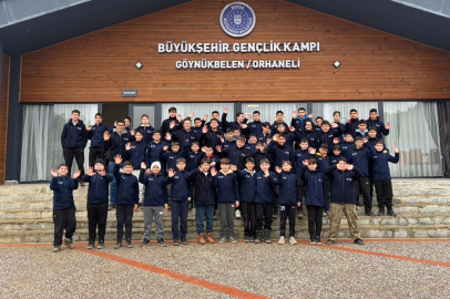 Bursa Büyükşehir'den doğayla iç içe yarıyıl kampı