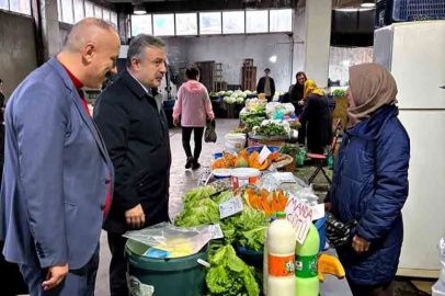 MHP Kilimli’de semt pazarına indi