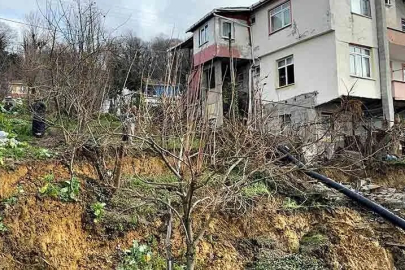 Alaplı'da ev çökme tehlikesi ile karşı karşıya!