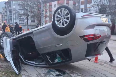 Feci Kaza: Takla Atan Otomobilden Burnu Bile Kanamadan Çıktı