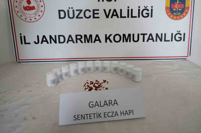 Araçtan atılan poşetten uyuşturucu çıktı!