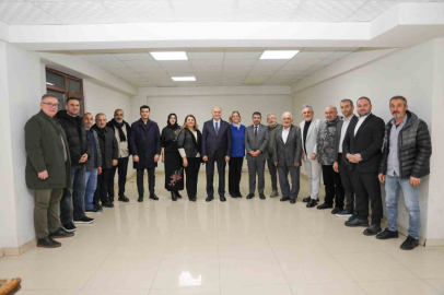 Düzce Belediyesi eski meclis üyeleri Başkan Özlü ile buluştu!