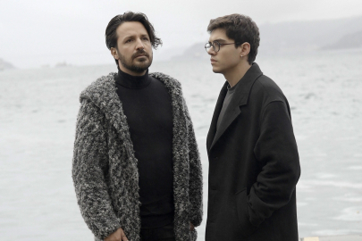 Mavi Gri ve Murat Güneş’ten "Babasından Yaralı"