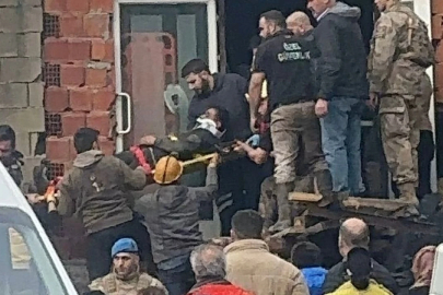 Göçük kurtarma çalışmaları devam ediyor: 1 işçi kurtarıldı