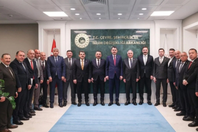 Zonguldak Valisi ve AK Parti heyeti Bakan Murat Kurum’u ziyaret etti