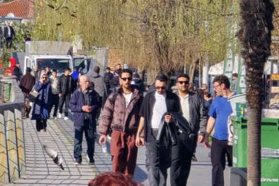 Zonguldak'ta Sahilde İftar Öncesi Güneş Keyfi!