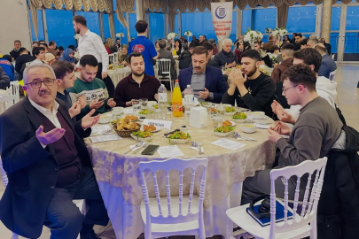 TEKDER ailesi protokol ve öğrencilerle iftarda buluştu!
