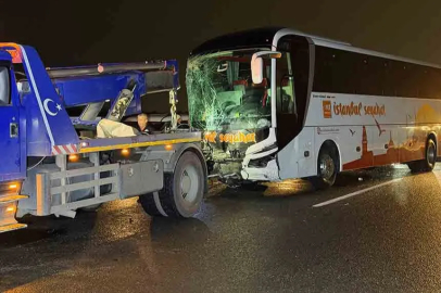 16 aracın karıştığı zincirleme kazada 4'ü ağır 13 yaralı