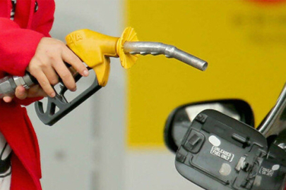 Akaryakıta yeni zam geliyor; Motorin tarihinde ilk kez 60 lirayı aştı!