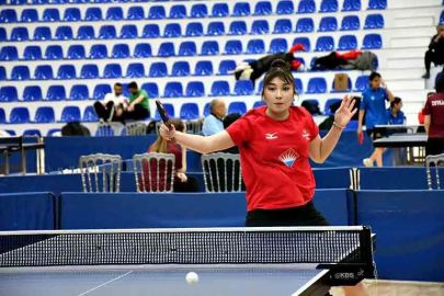 Türkiye’nin en iyi genç raketleri Zonguldak’ta