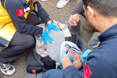 Motosikletin çarptığı yaya yaralandı!