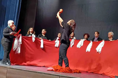 Kadınların Emek Mücadelesi Çaycuma’da Sahneye Taşındı!