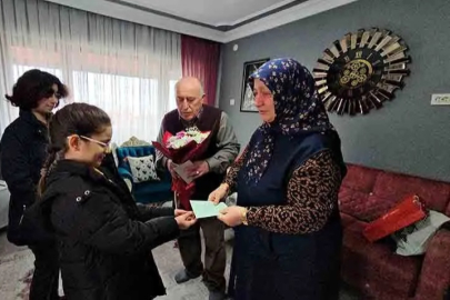 18 Mart’ta duygusal anlar: Şehit ailelerine 380 mektup